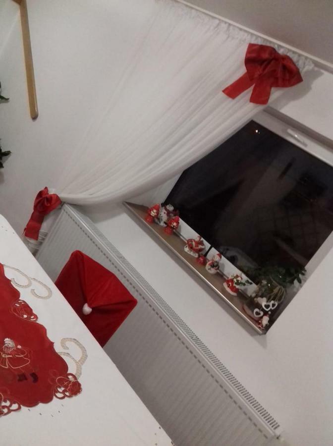 מלון Rîşnov Casa Lucky מראה חיצוני תמונה